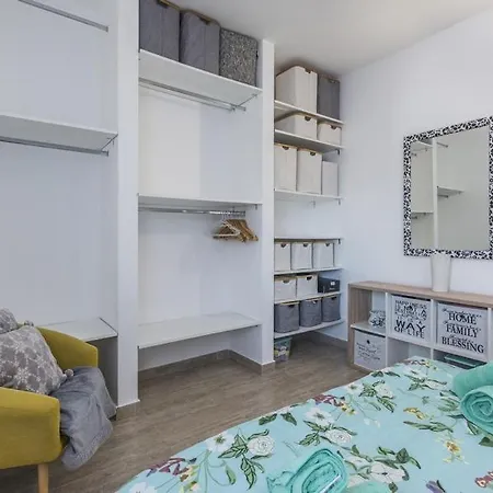 Dino Apartment